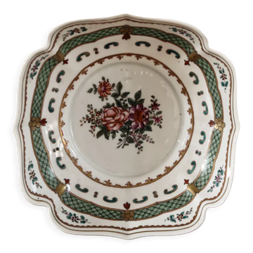 Samson's polylobed porcelain dish