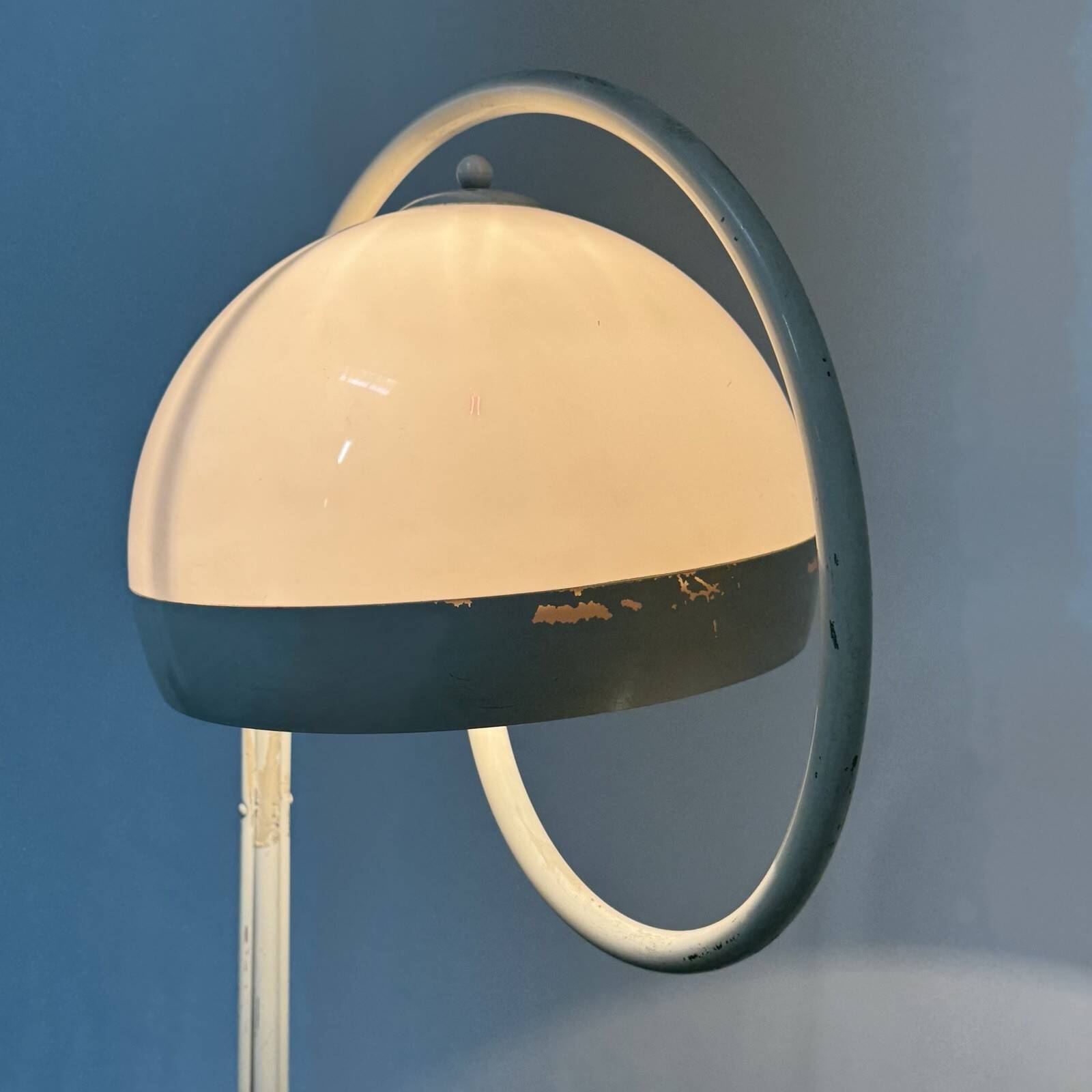 Harvey Guzzini floor lamp Space Age with marble base 1970s design