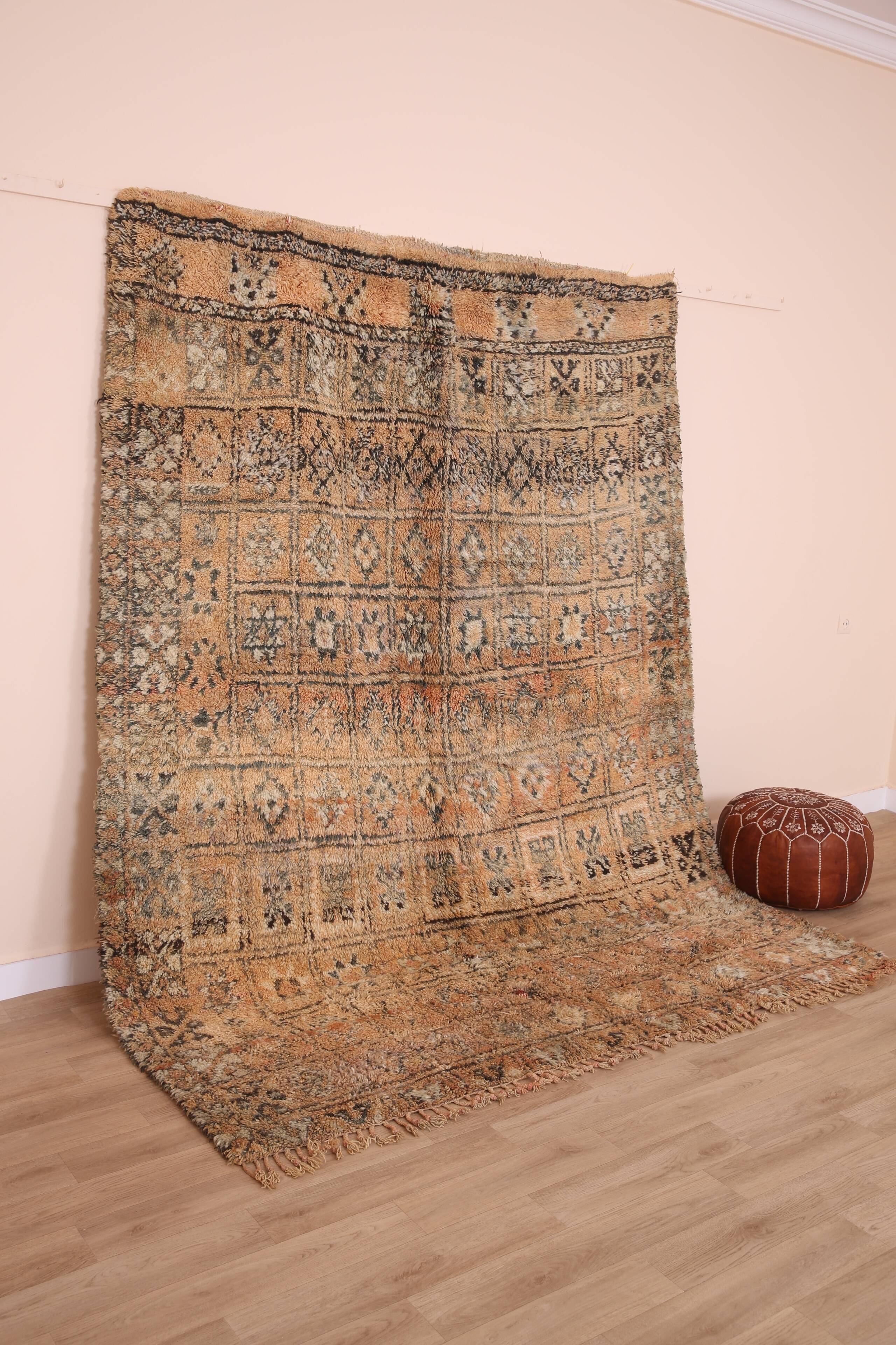 Peach Vintage Moroccan Rug 210 x 270 cm, Berber Wool Rug, Handmade Boho Rug