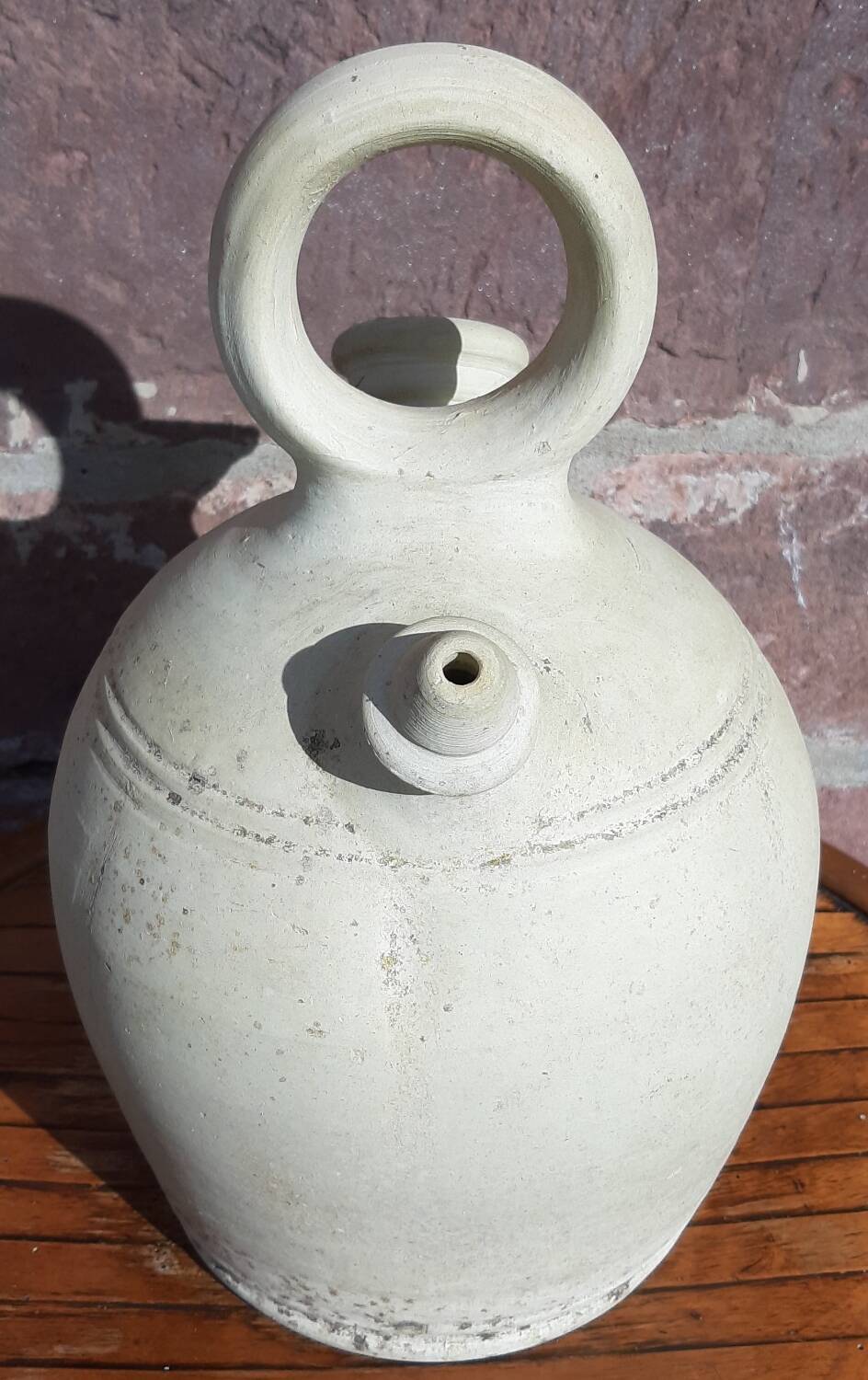 Gargoulette, cruche à eau ou "cantaro" en terre cuite. (Espagne)
