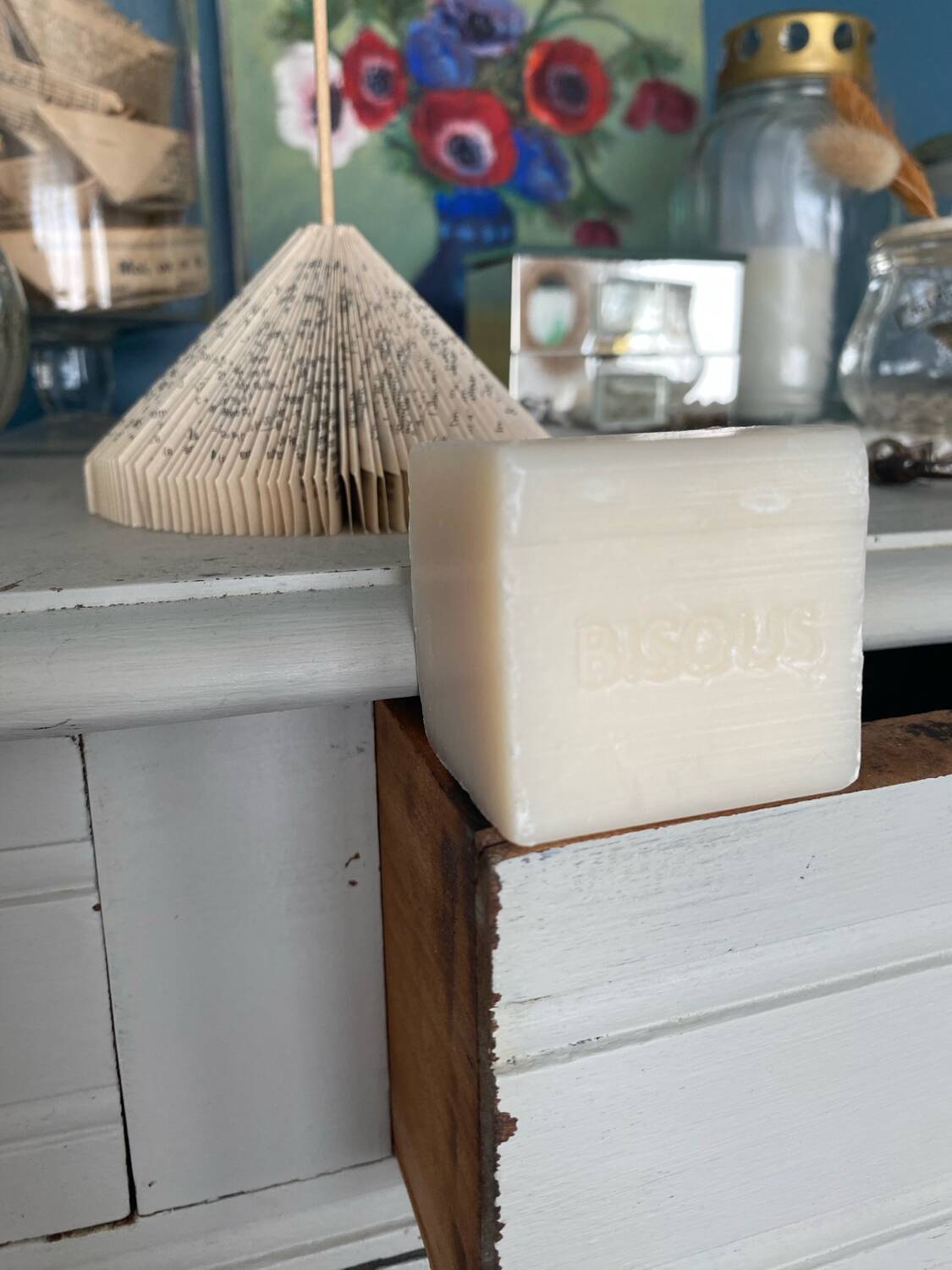 Small Parisian wardrobe