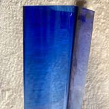 Blue and colorless glass vase with square section