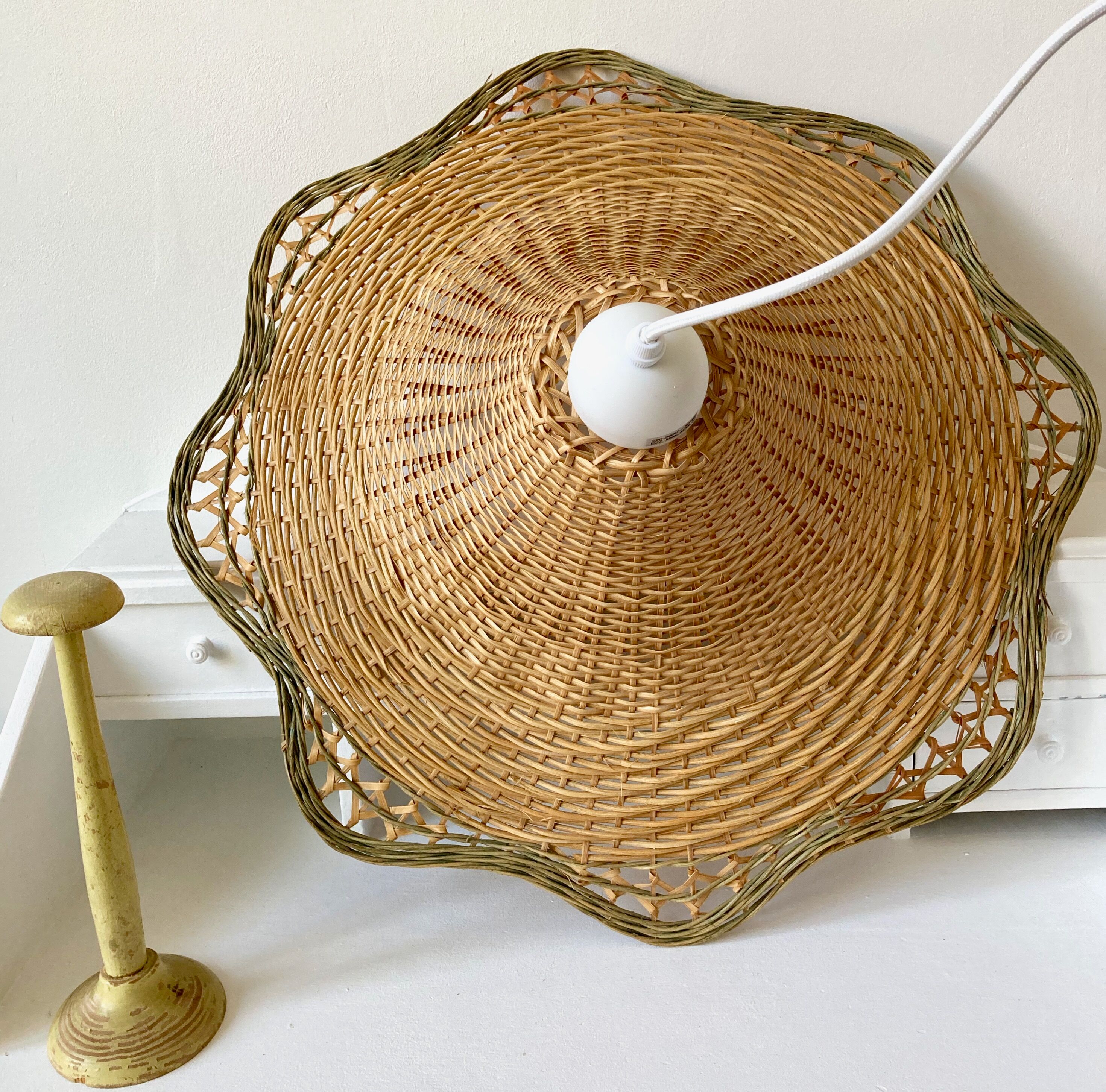 Braided wicker flower suspension