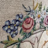 Wooden and embroidered fabric fireplace screen 94X62