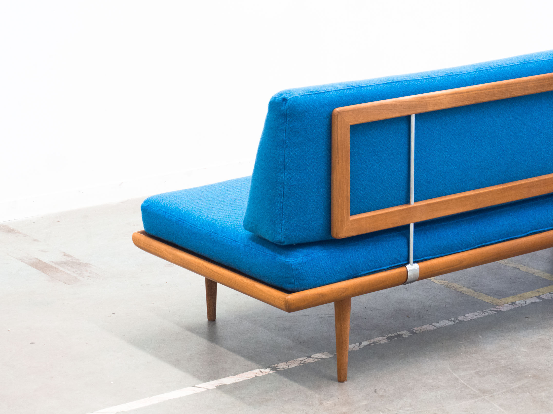 France & Son 'Minerva’ sofa by Peter Hvidt & Orla Mølgaard-Nielsen