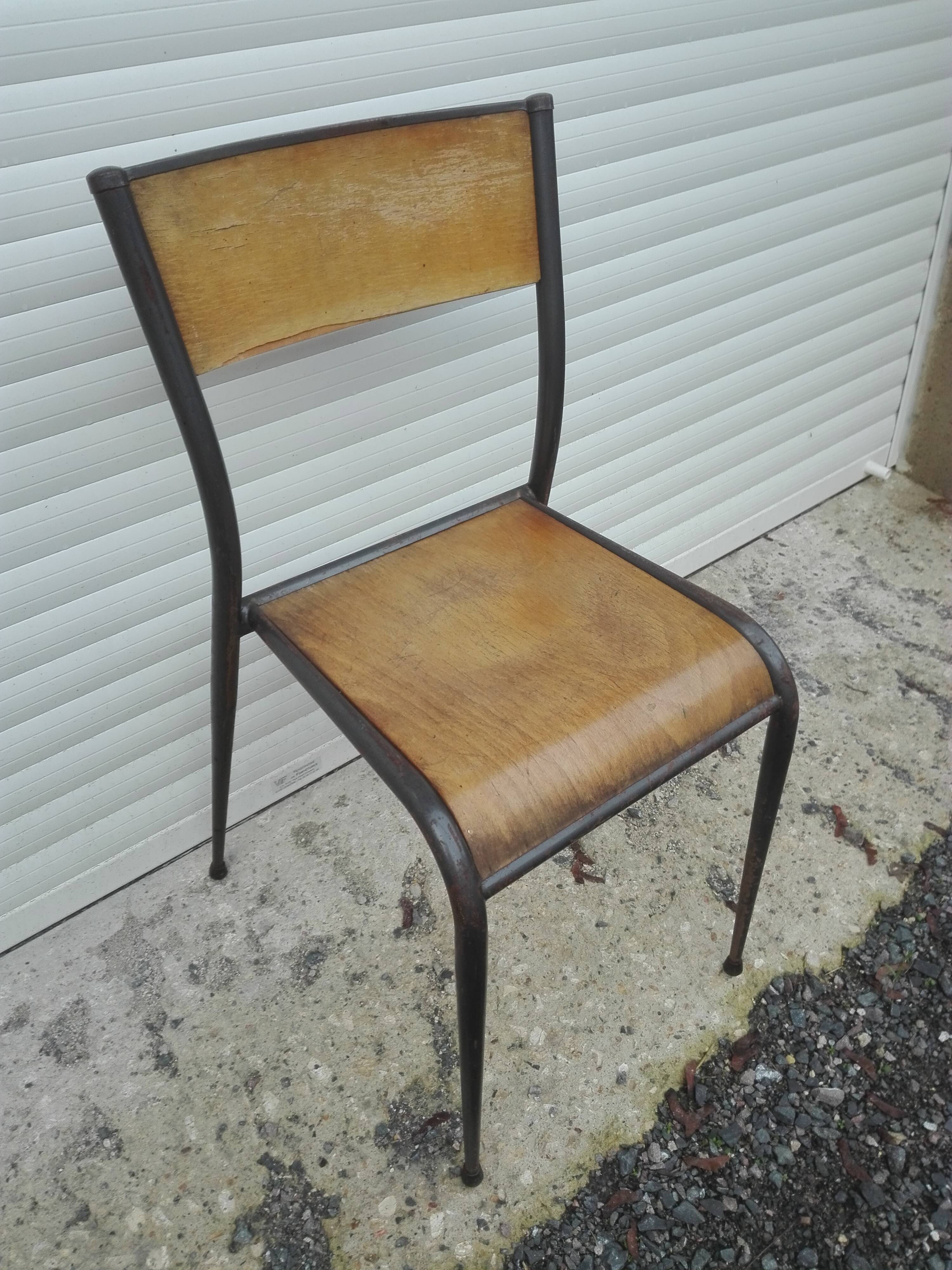 Chaise d'ecole Mullca 510 pied fuseau vintage