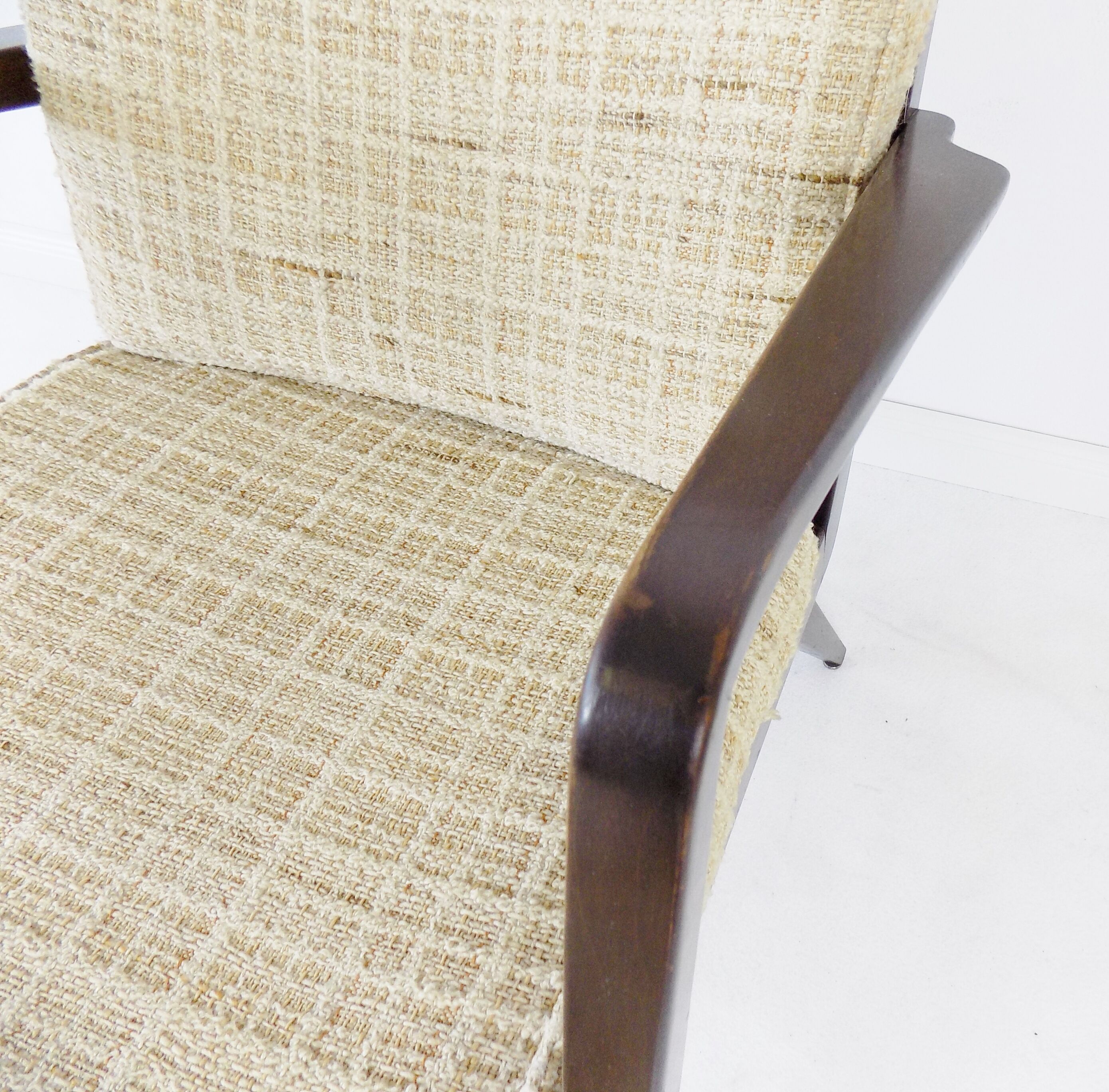 Knoll Antimott armchair