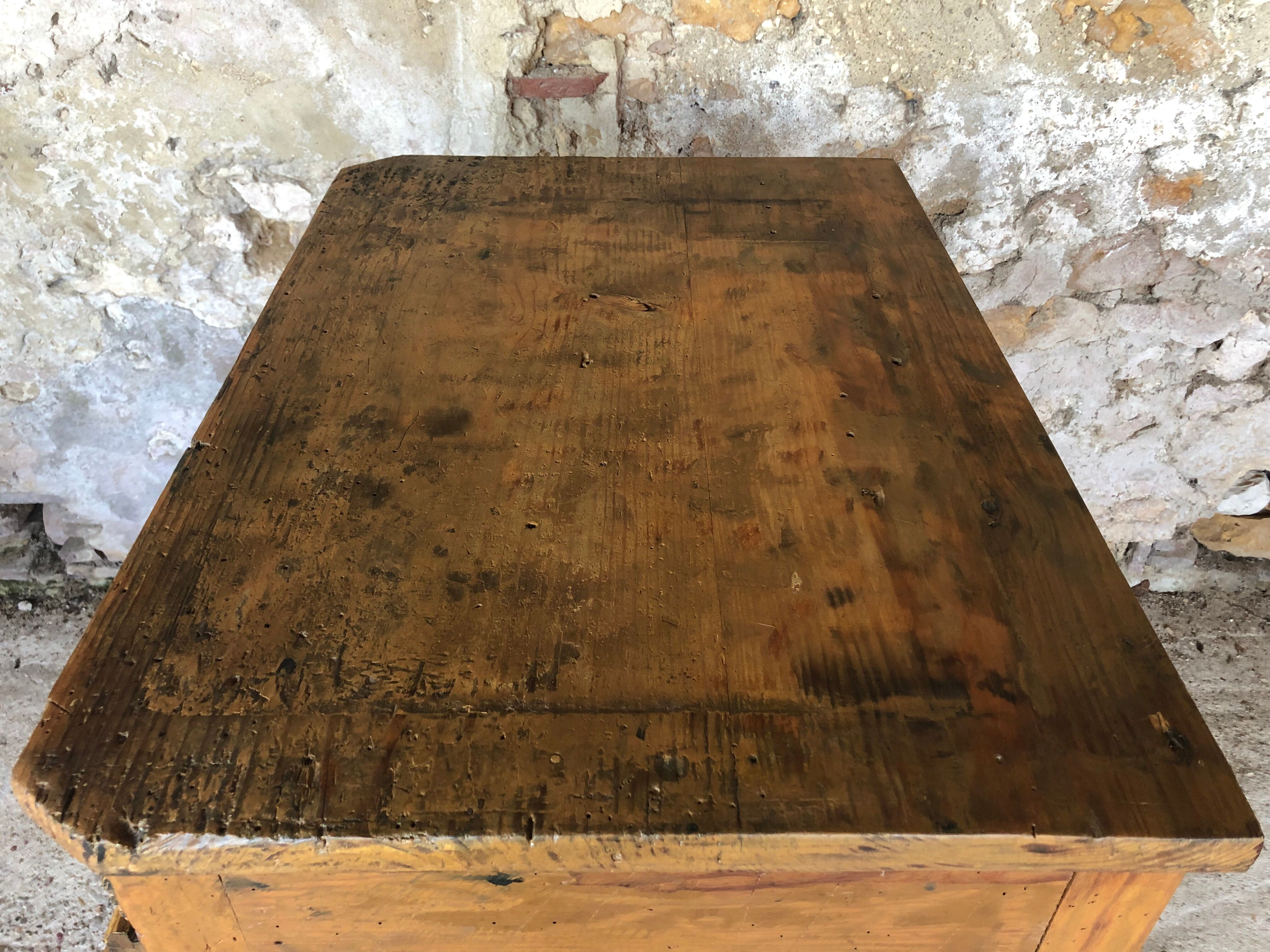 Oak craft cabinet has 13 drawers circa 40's / 50's