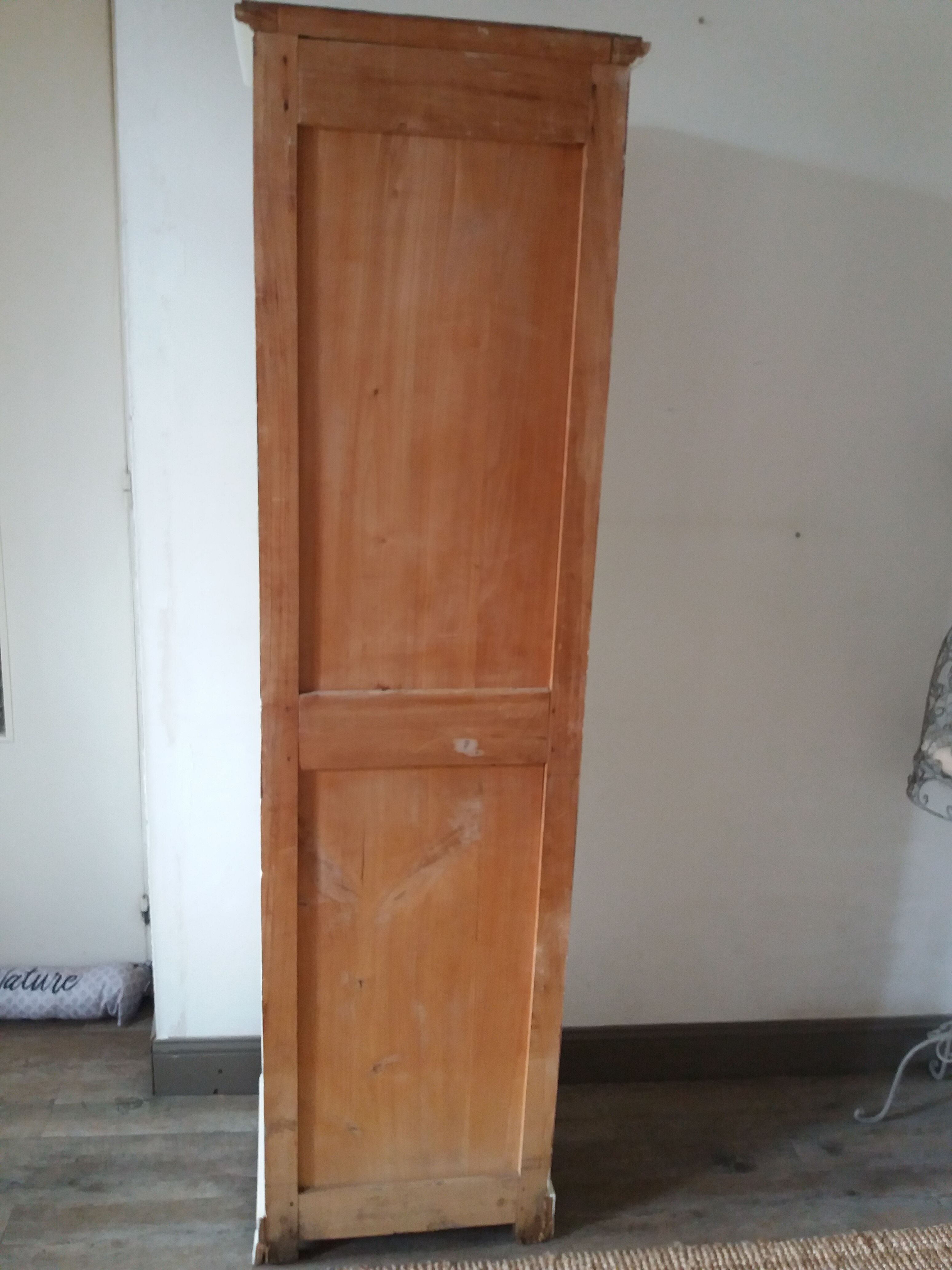 Small Paris wardrobe