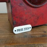 Enamelled plate socket 220V