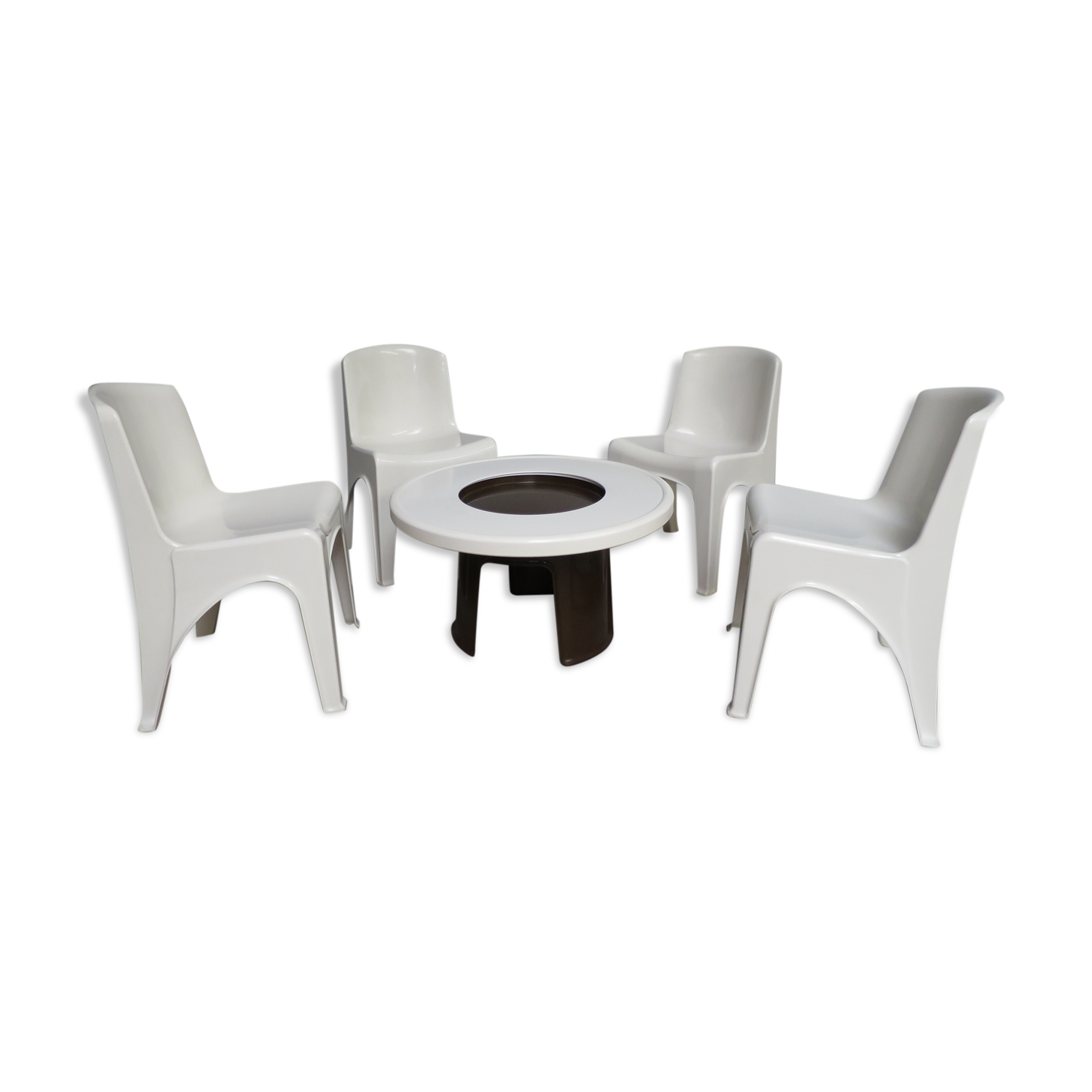 4 chairs and table vintage Gilac 1970s