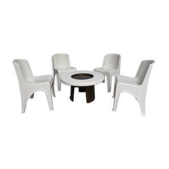 4 chairs and table vintage Gilac 1970s