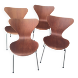 4 "Ant" chairs by Fritz Hansen, number 0164, refurbished.