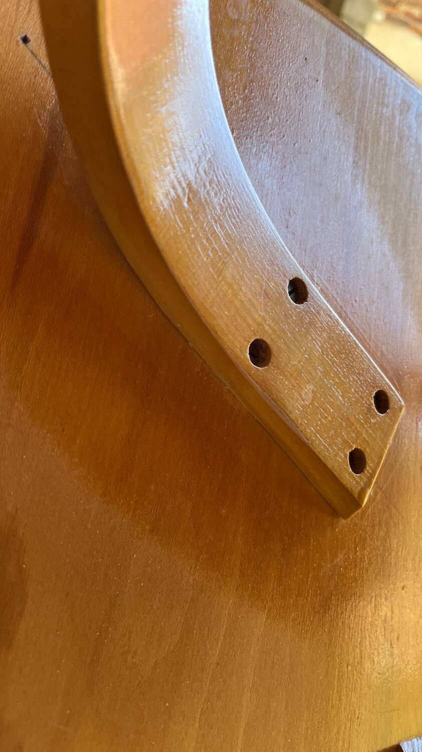 Bow Hood Table - Hugues Steiner