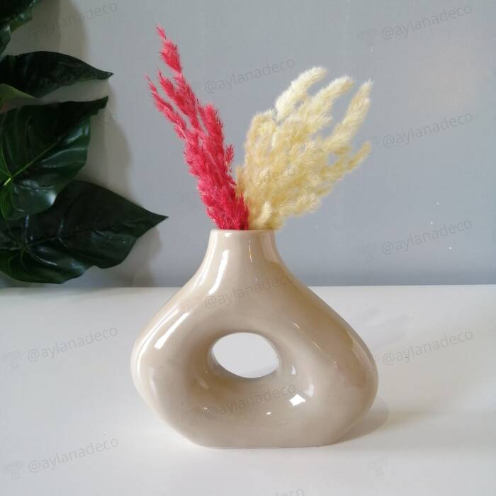 Ochi Beige Vase