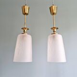 Pair of Mid Century Pendant Lights in Brass and Clear Crackle Glass, 1950s