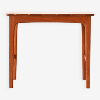 Scandinavian modernism sofa table