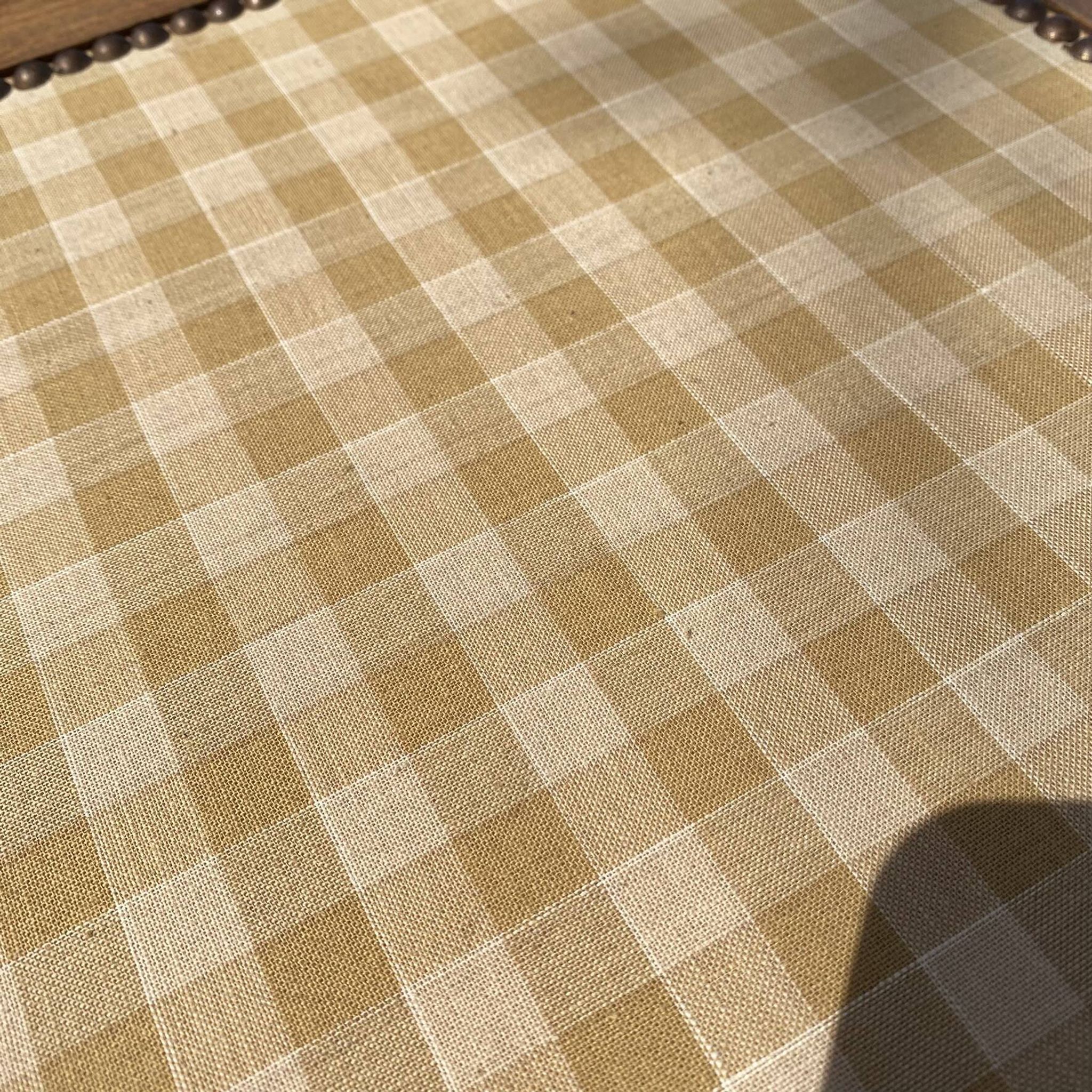 Ecran de cheminée en bois et tissu brodé 94X62