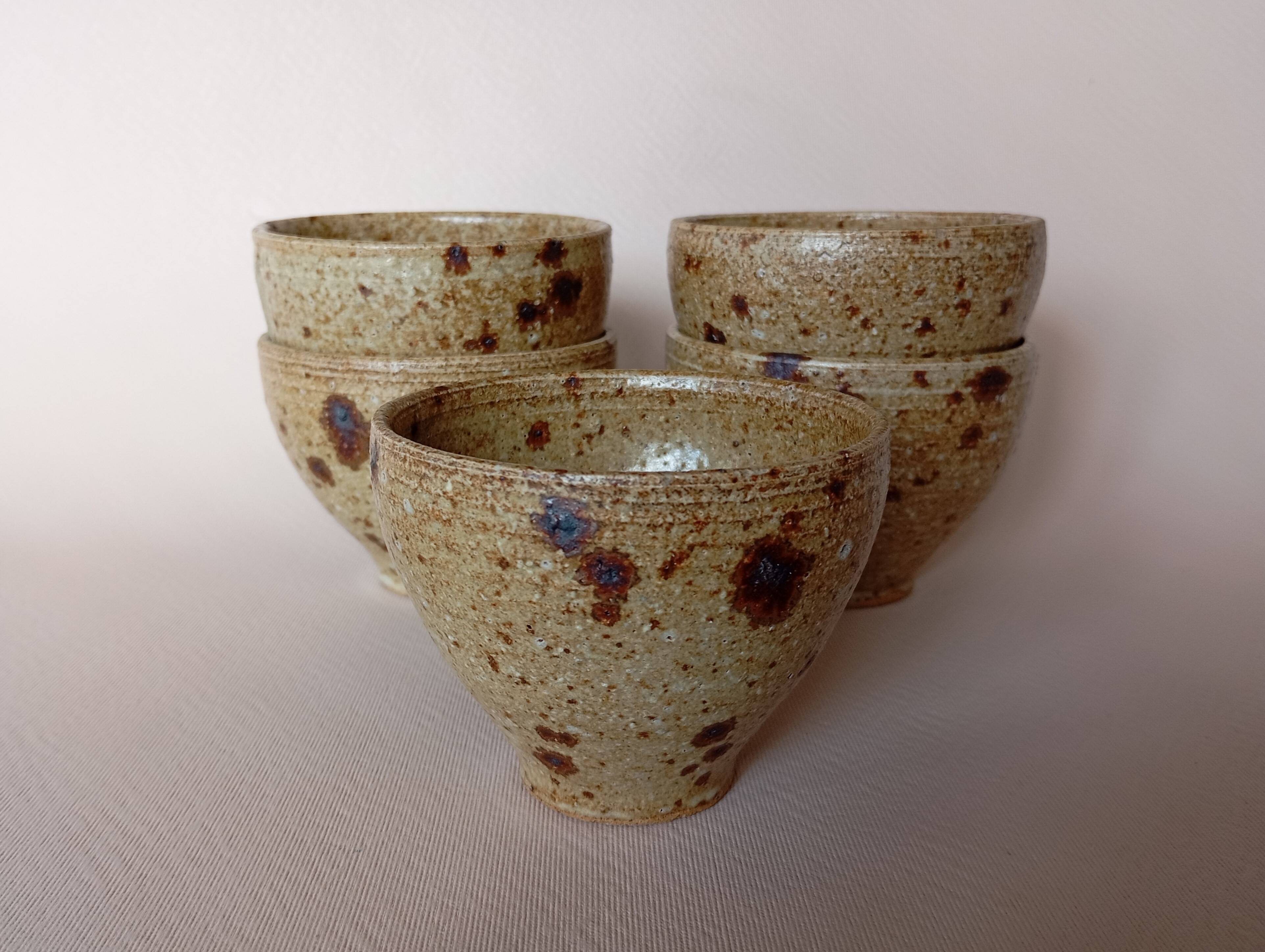 5 stoneware tea bowls