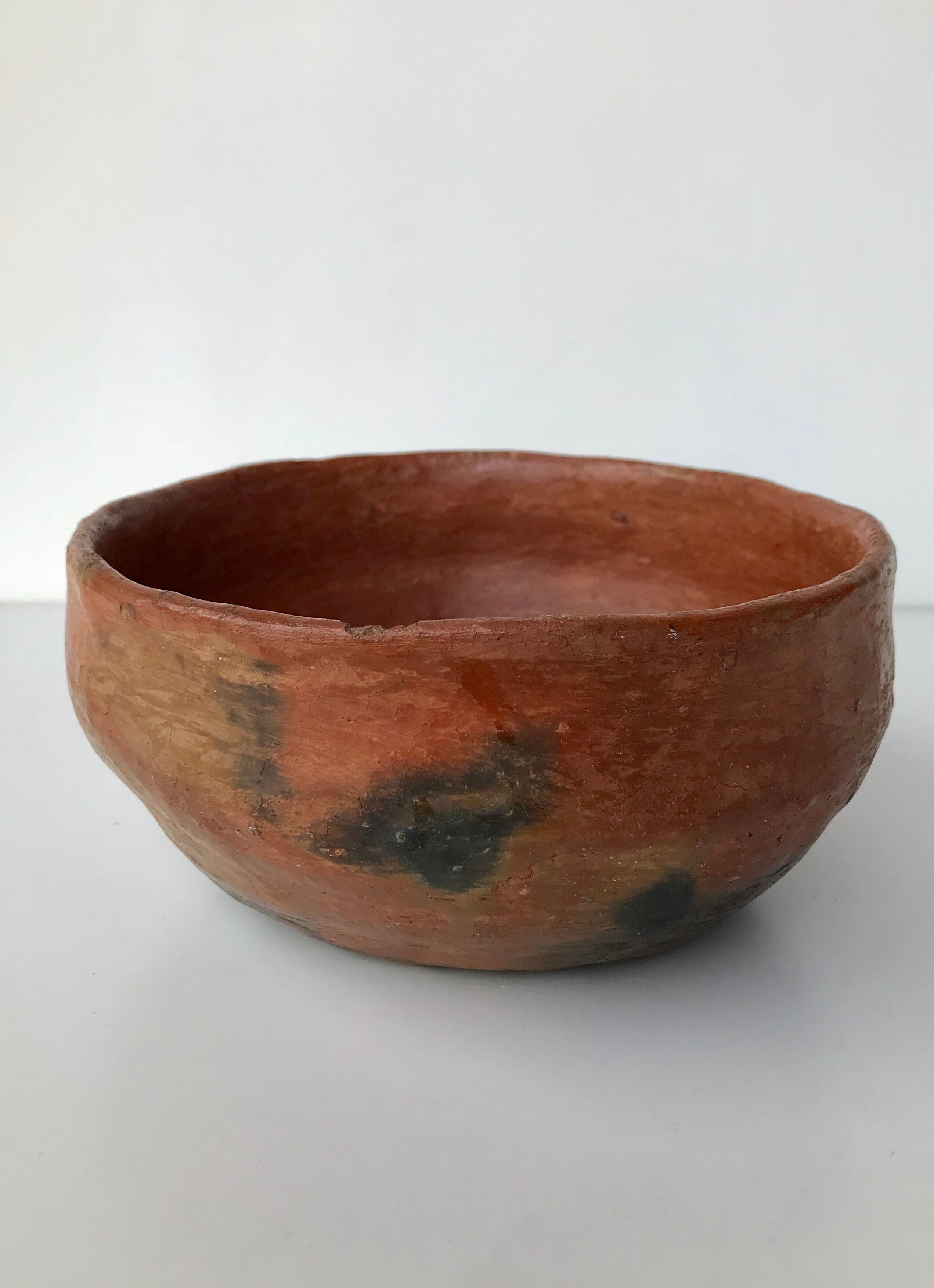 Vintage Berber pottery dish 50s