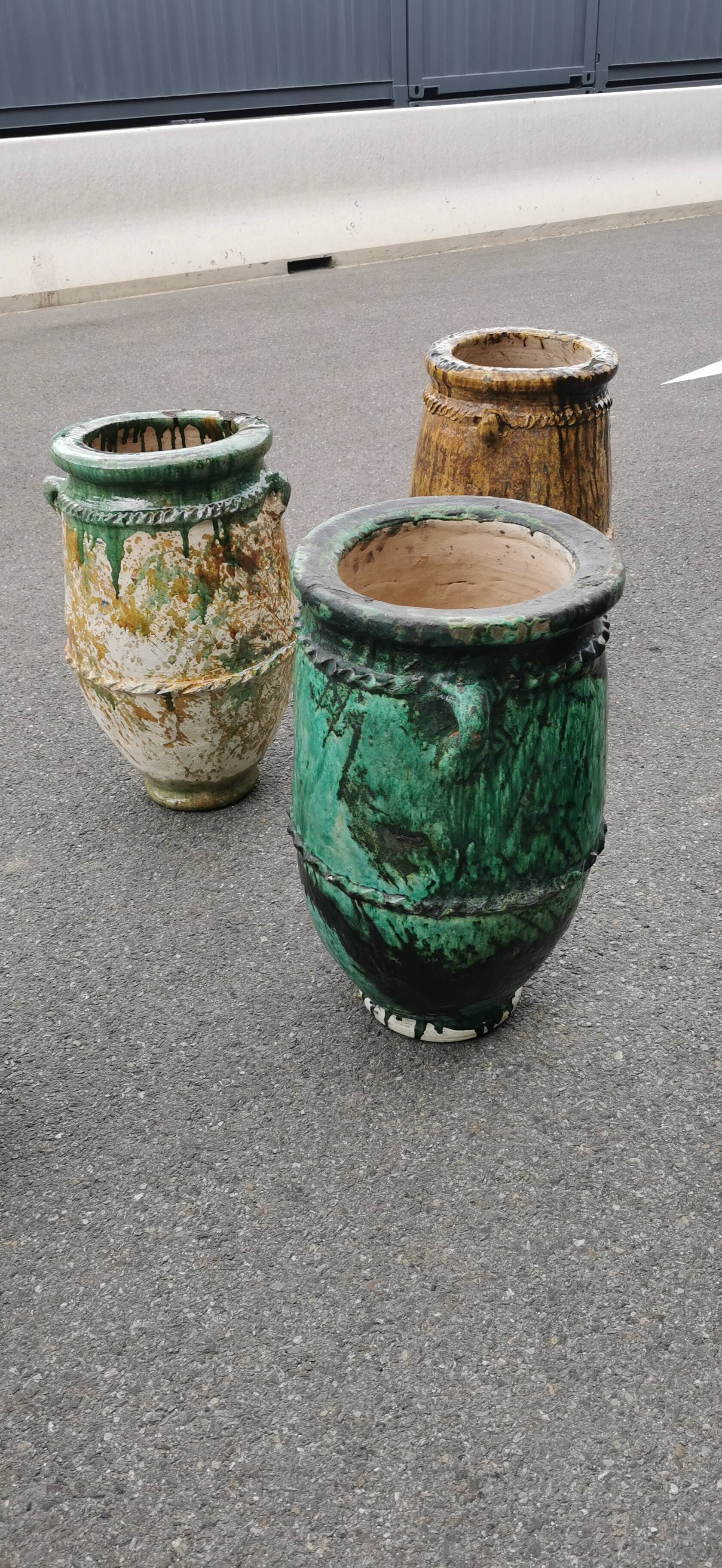 Tamgrout terracotta jar