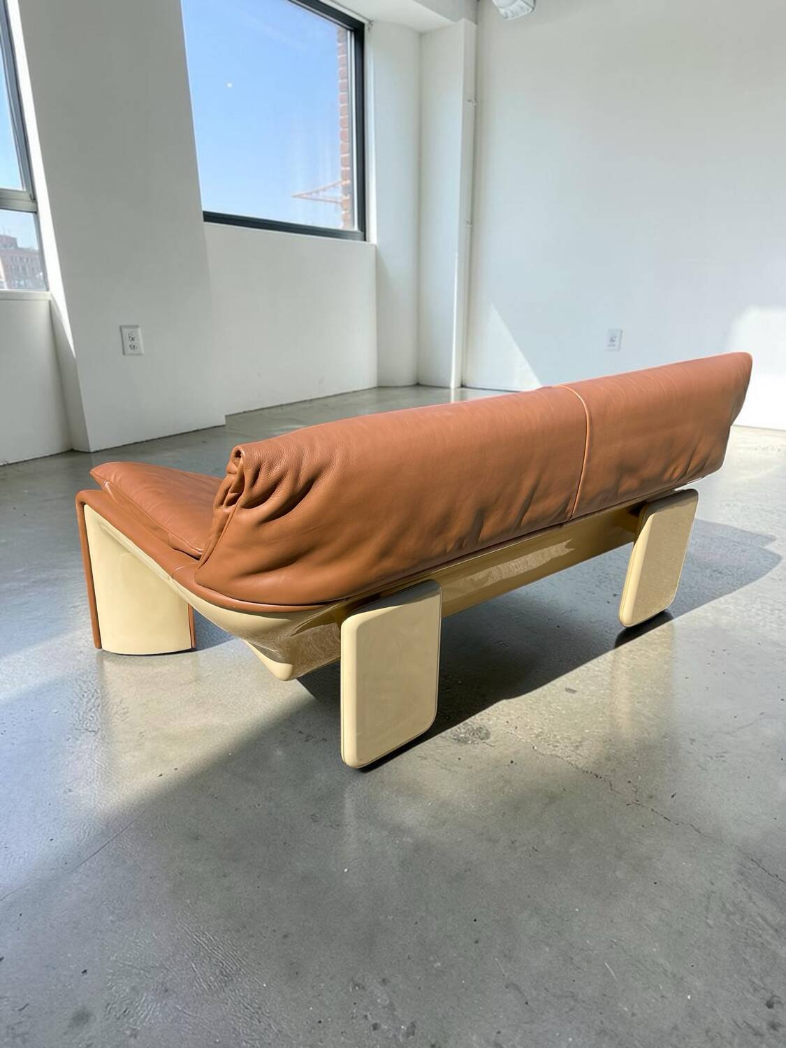 Canapé modèle JR3500 design Jean Pierre Audebert Pour JORI 1980.