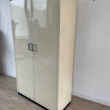 Metal cabinet