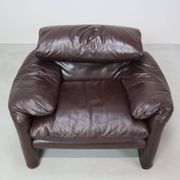 Pair of Maralunga leather armchairs by Vico Magistretti for Cassina, 1974