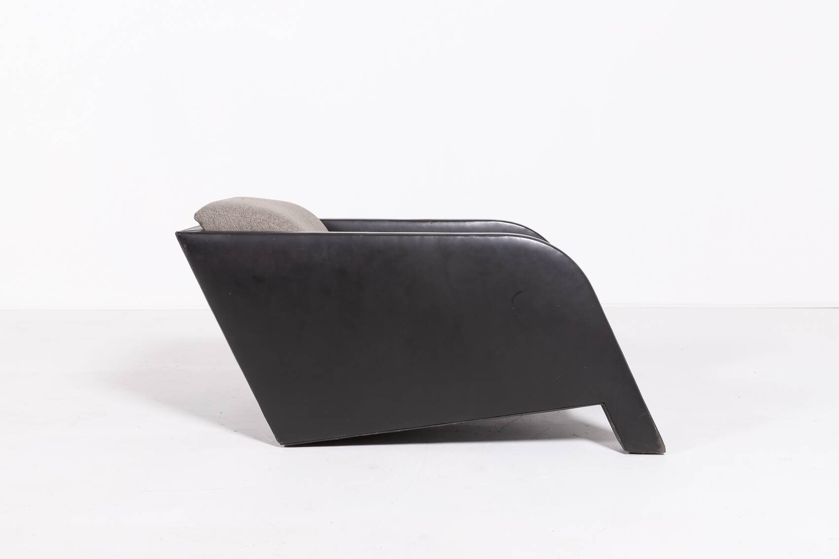 Architectural ‘Ypsilon’ lounge chair by Ulf Moritz, 1980’s