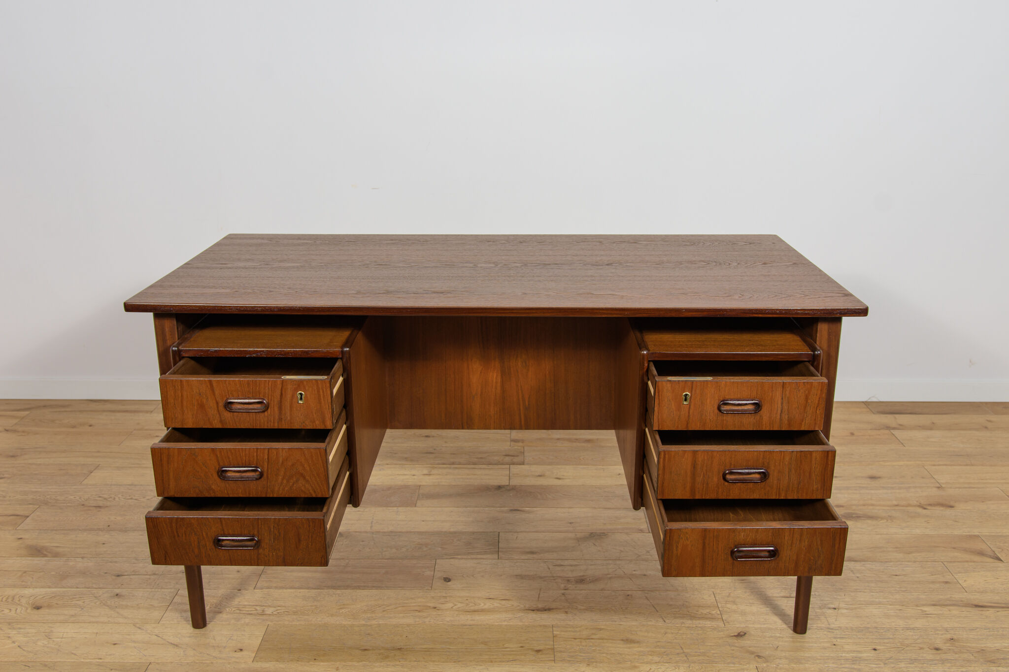 Mid-Century Freestanding Teak Desk, Denmark, 1960s