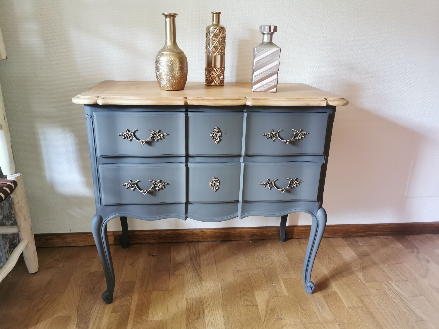 Commode sauteuse relookée