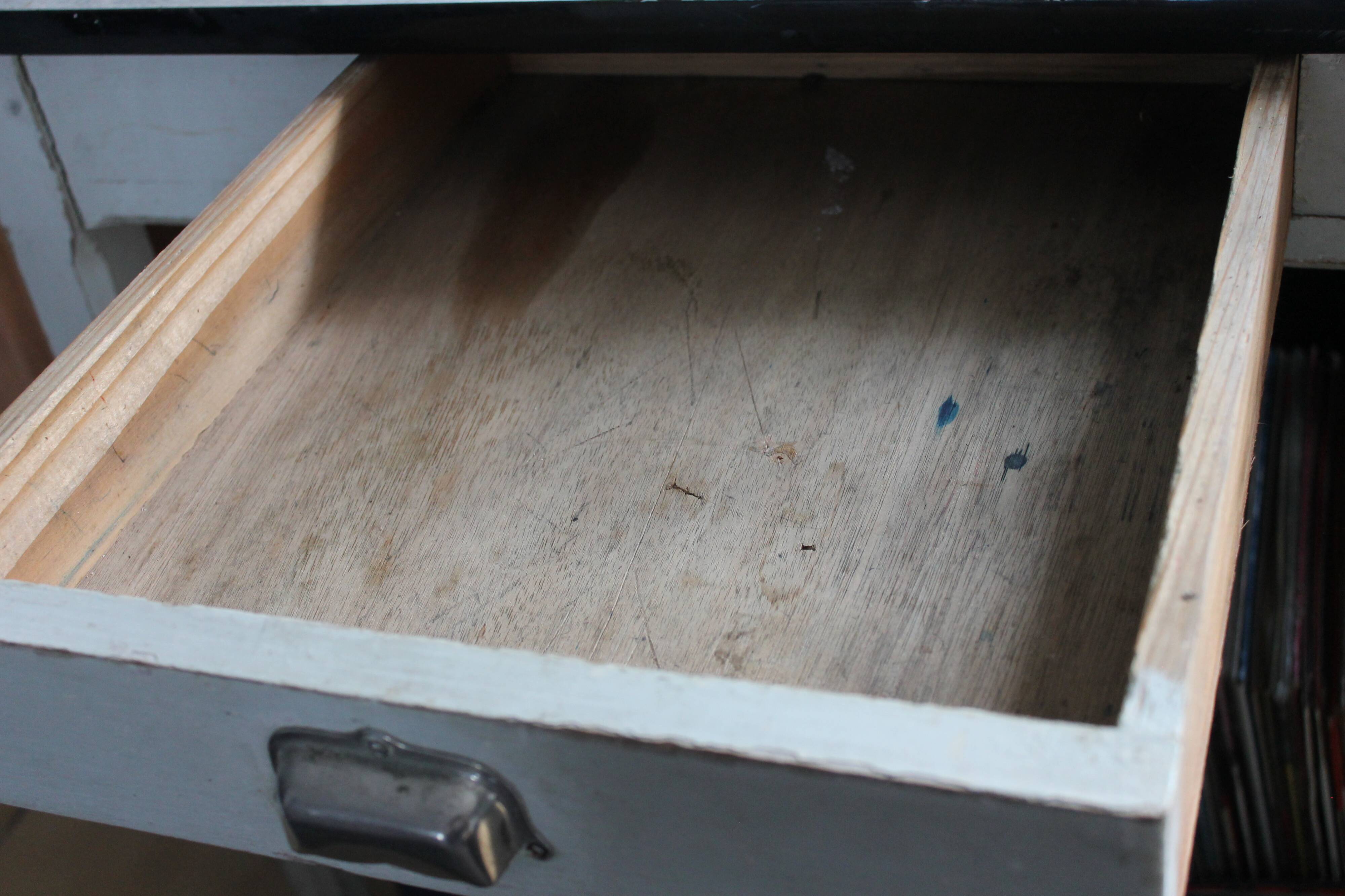 Formica farmhouse table 1960