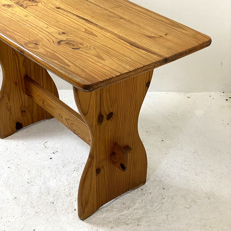 Vintage 70's pine table