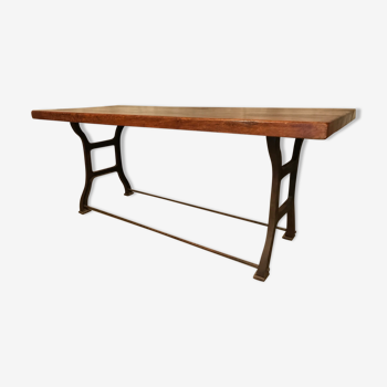 Industrial table