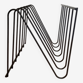 Magazine rack "z" by f arnal 70s