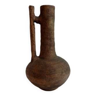 Ceramic vase