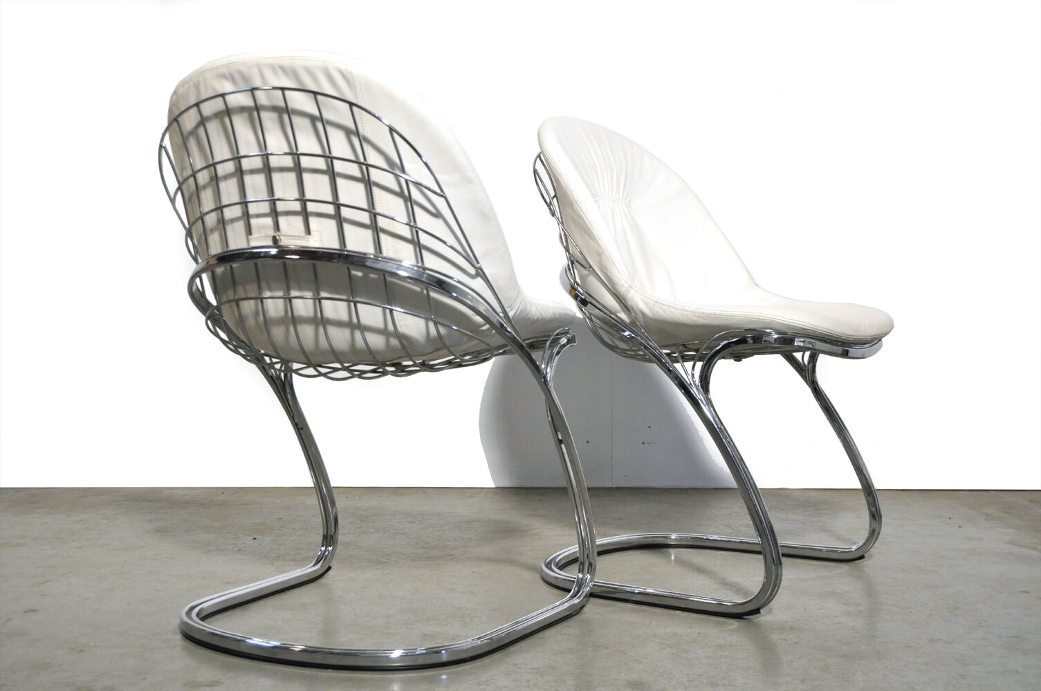 Set of 4 “Pascale” wire chairs designed by Gastone Rinaldi for Thema