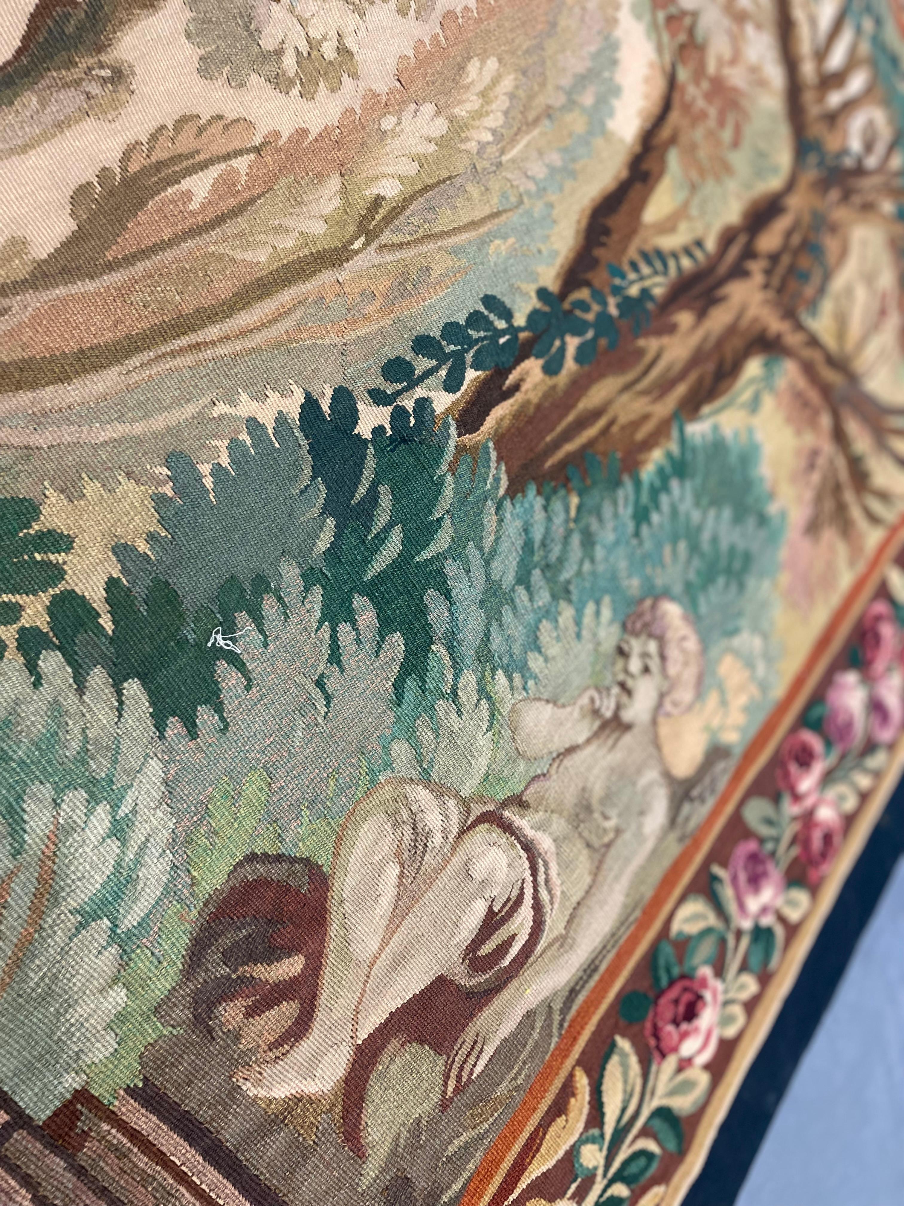 Tapisserie murale en laine de style français élégant avec verdure et scène de cour romantique