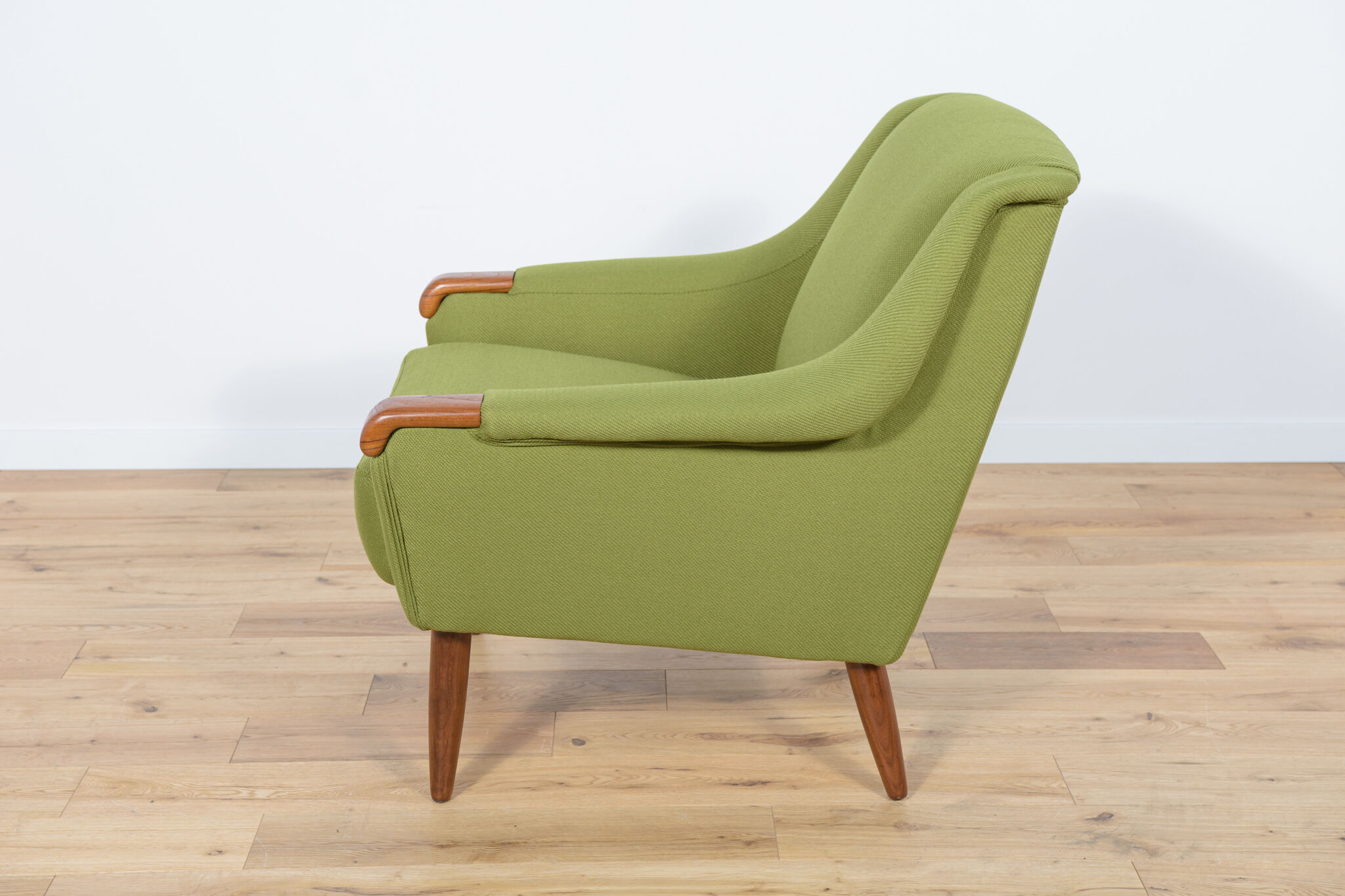 Mid-century danish armchair, 1960s