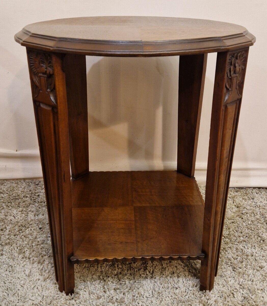 Side table in walnut - Art Deco