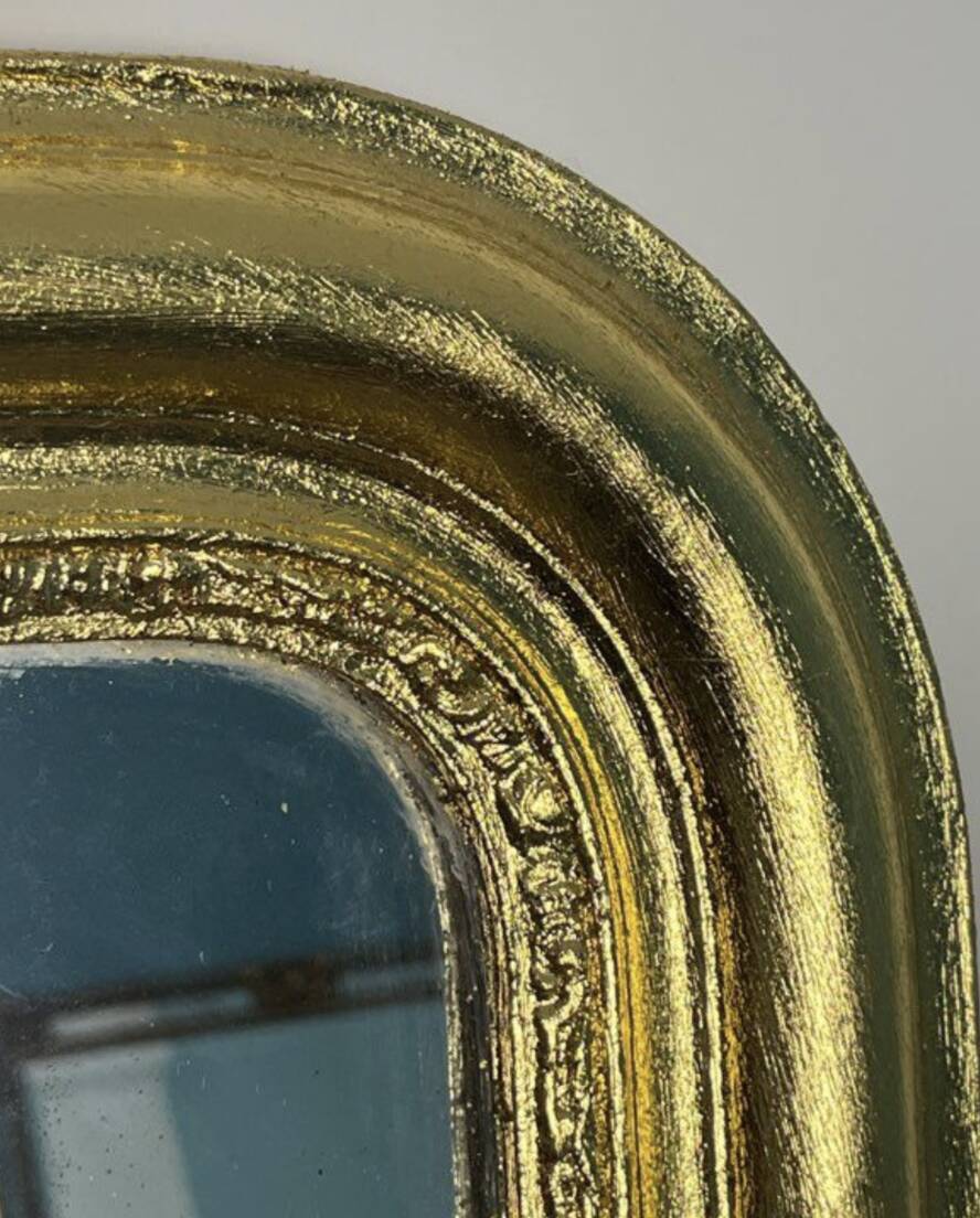 Superb antique gilded mirror in gold leaf – 82×57cm – late 19th century.
