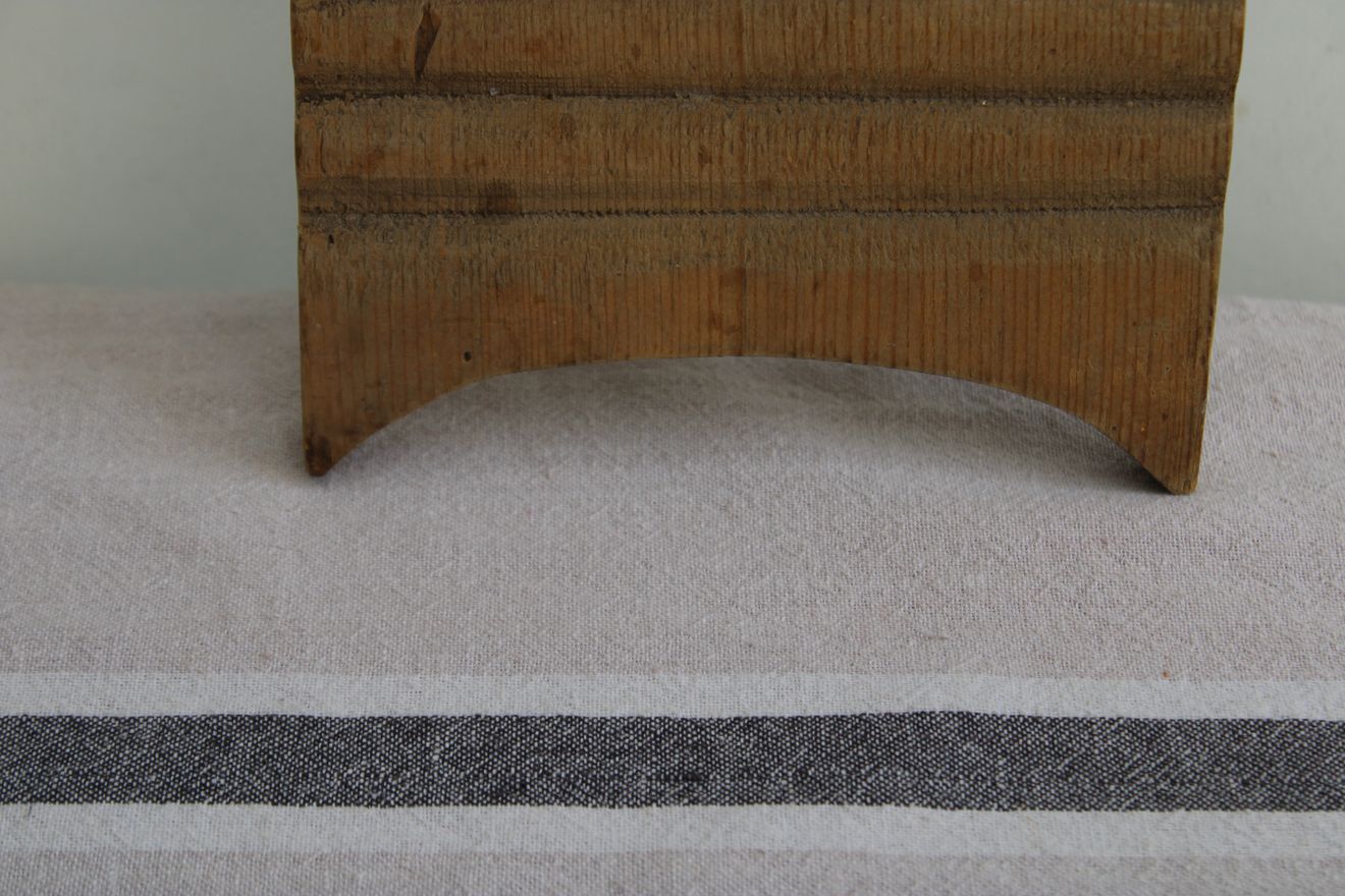 Old washerwoman board