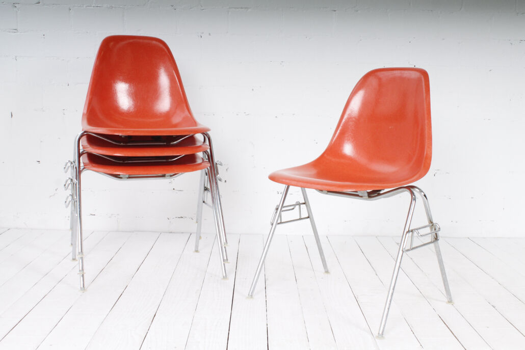 Set of 4 side chairs by Charles & Ray Eames for Herman Miller