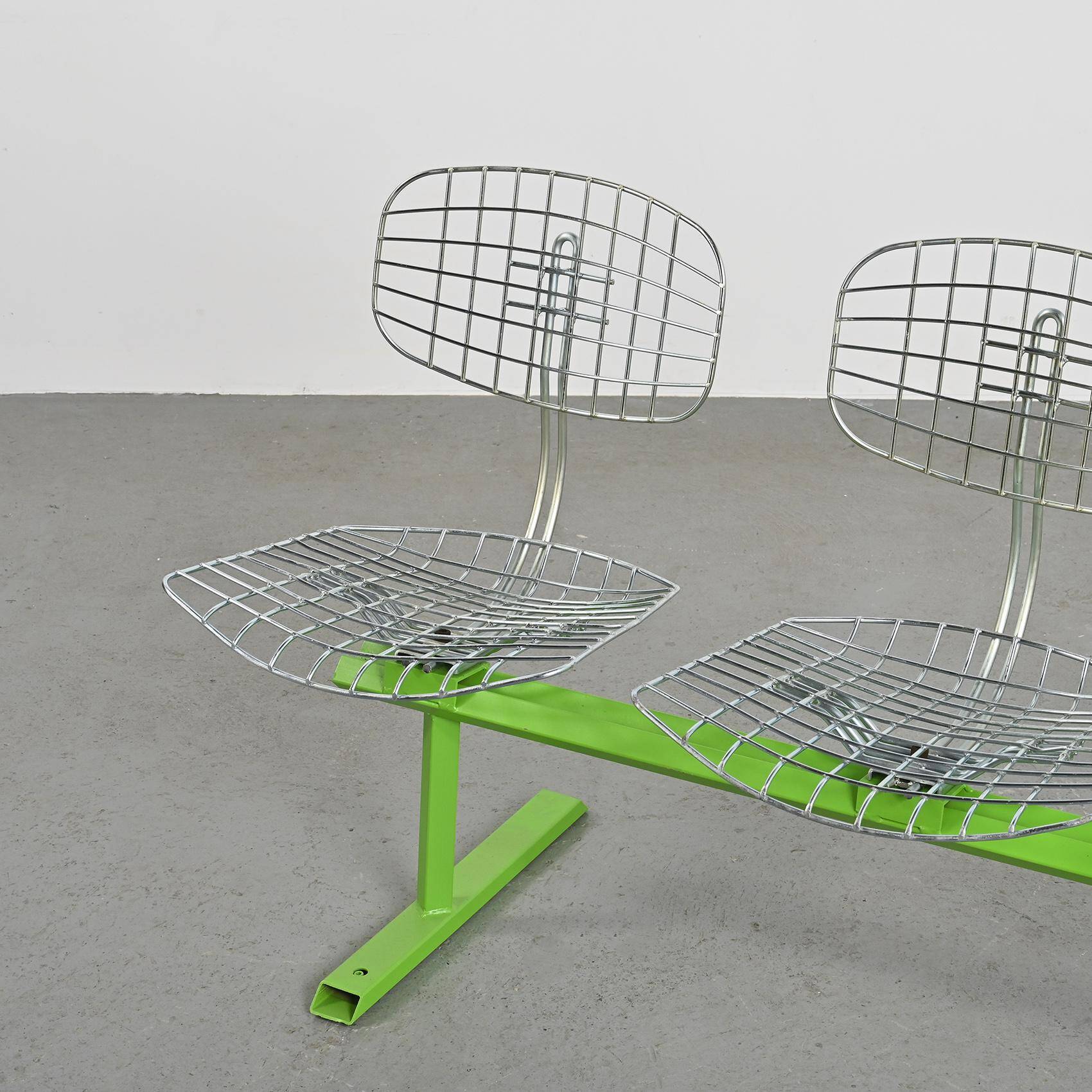 Michel Cadestin : Banc Beaubourg à 4 assises 1974