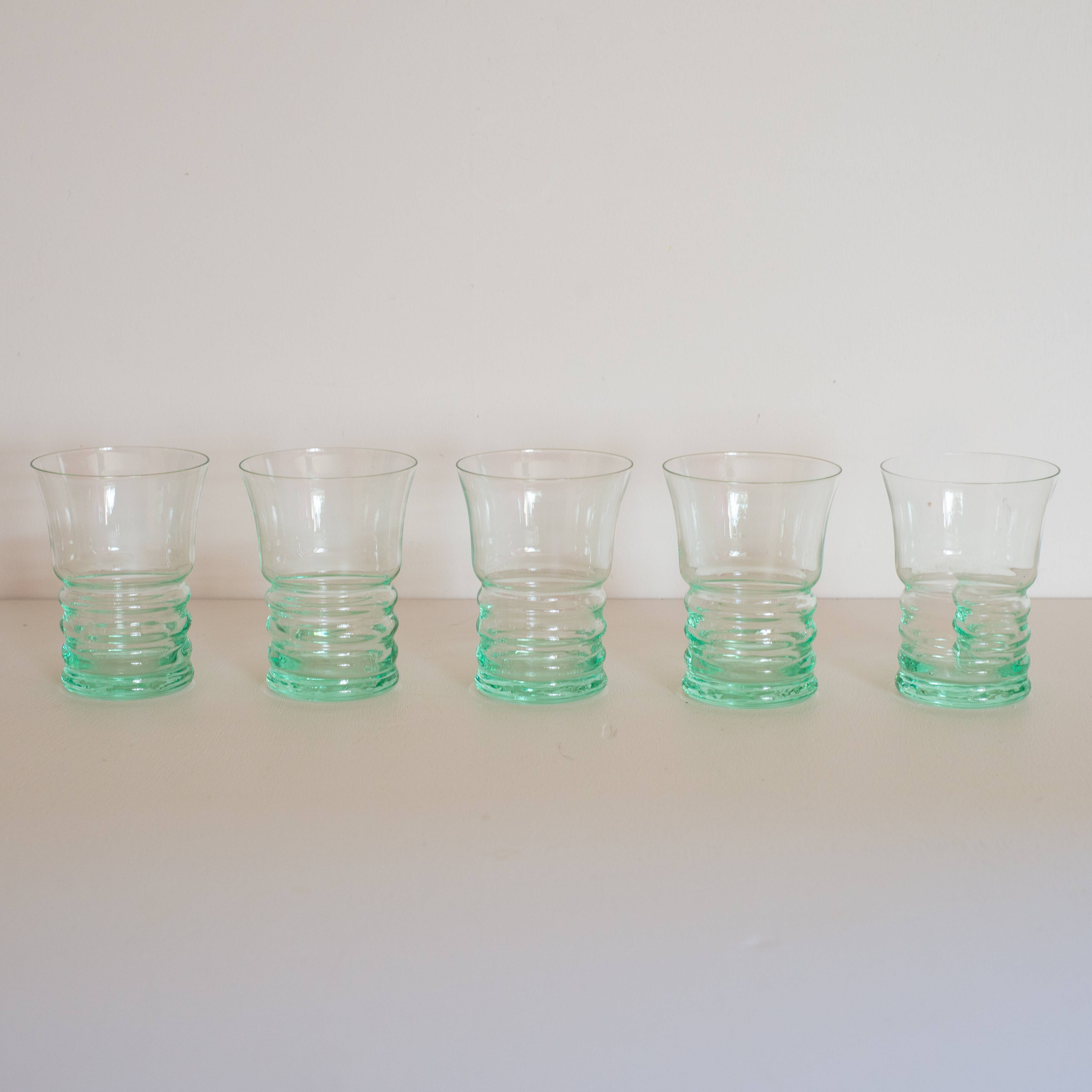 Set of 8 green glasses