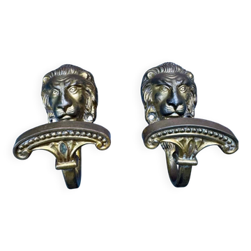 Paire de patères lion en laiton baroque