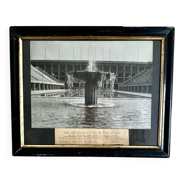 Photo Architecture 1936 légendée mise sous verre