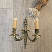 Rocaille style bronze wall lamp