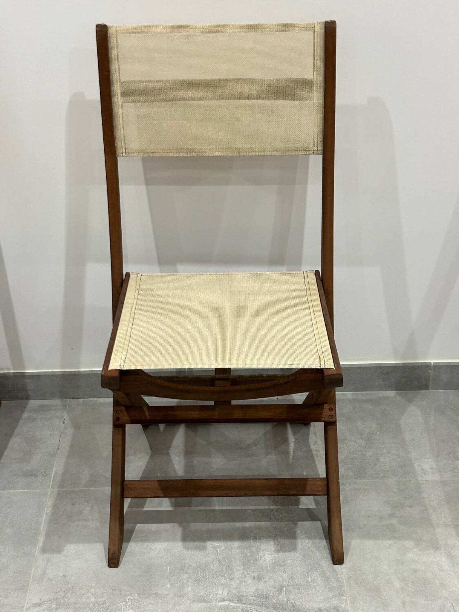 Set of 4 folding garden chairs