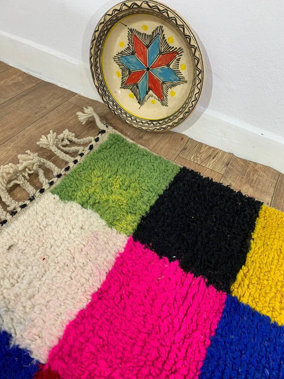 Handcrafted Moroccan Berber Rug 236 X 155